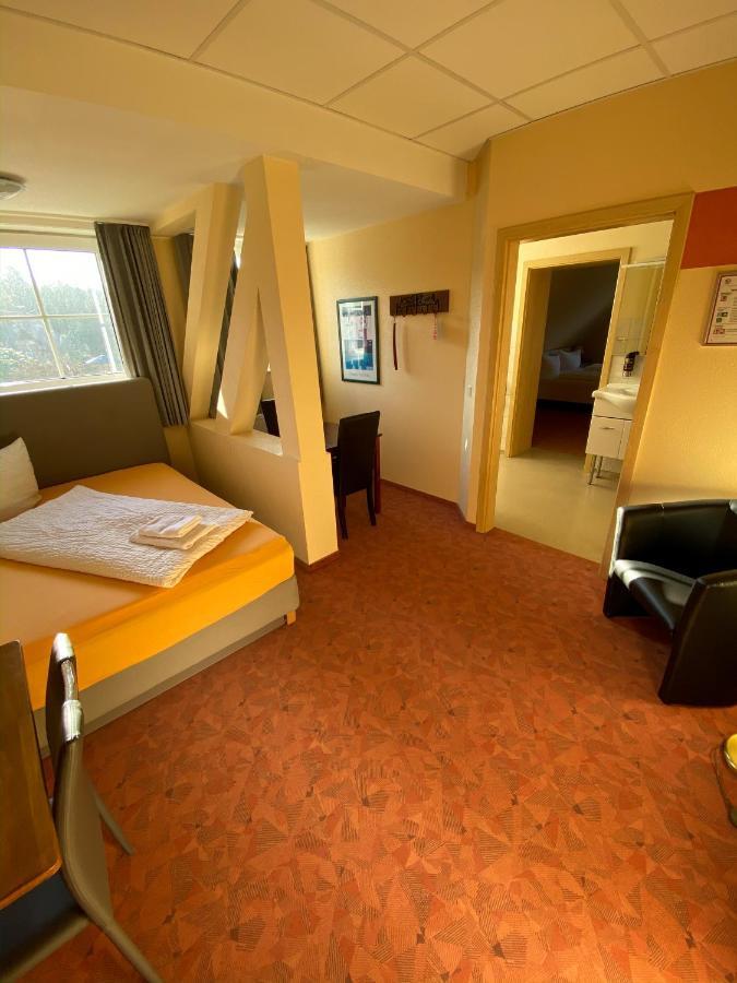 Hotel Sanssouci บาด ฟาลลิงบอสเทล ภายนอก รูปภาพ